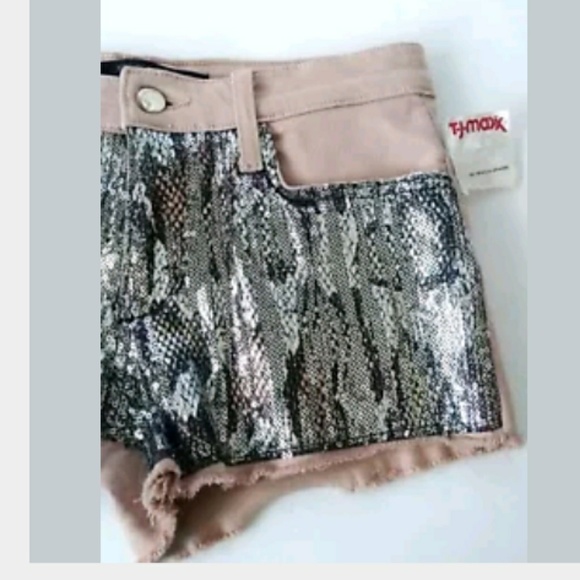 New Joe's Skully Sequins Shorts - Picture 2 of 7